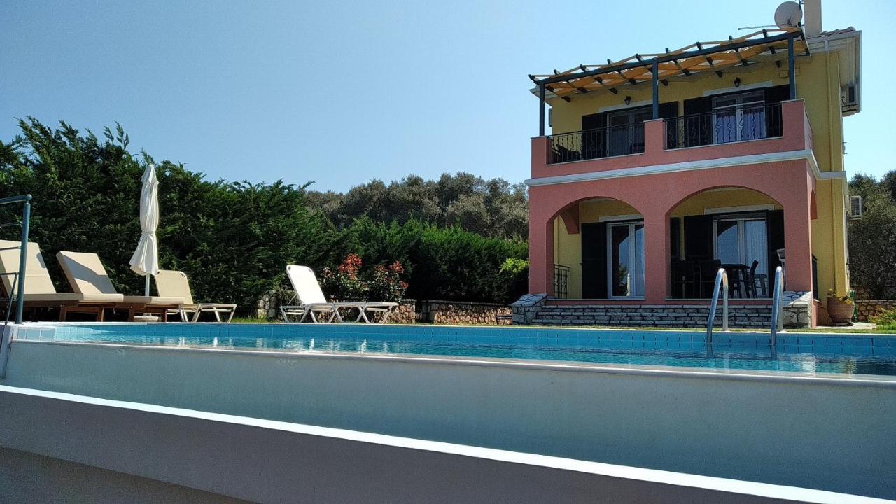 Villa Stamata Tsoukaladhes Luaran gambar